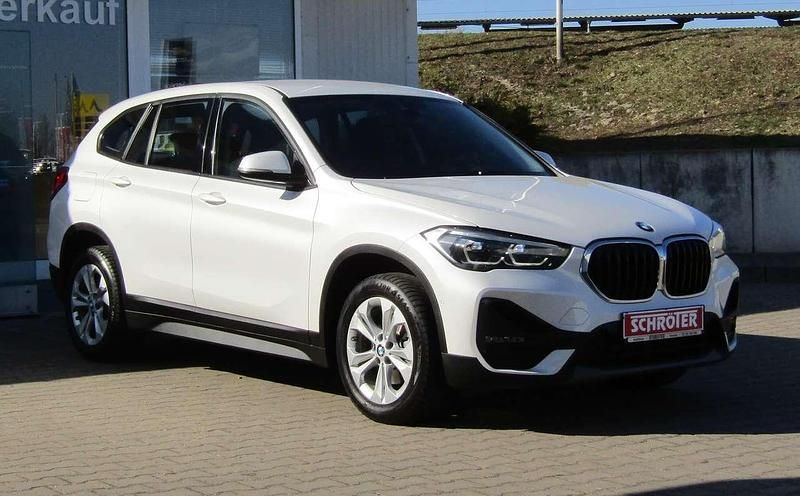 Gebraucht BMW X1 Advantage 136 PS (100 kW) 2020 Mineralweiß metallic SUV