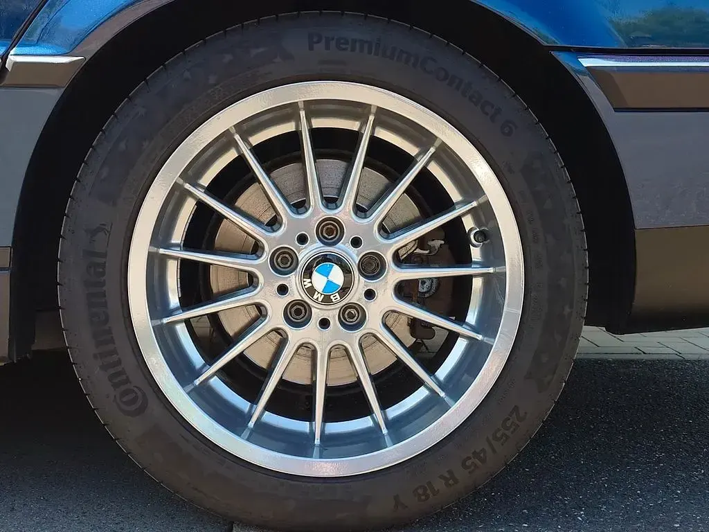 Gebraucht BMW 735 235 PS (172 kW) 1997 Blau Limousine