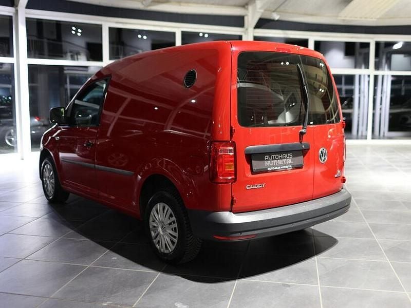 Gebraucht VW Caddy 244 PS (179 kW) 2016 Kirschrot Van / Kleinbus