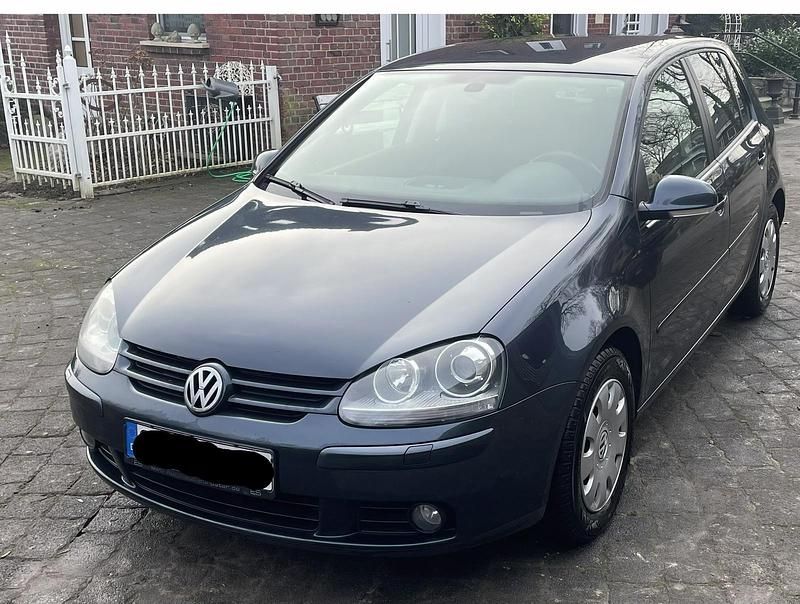 Gebraucht VW Golf VI United 140 PS (102 kW) 2008 Blau Kleinwagen