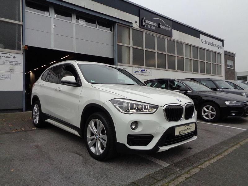 Weiß Gebraucht 2018 BMW X1 Sport Line SUV | 19.990 € (Fairer Preis) - Bild 1/4