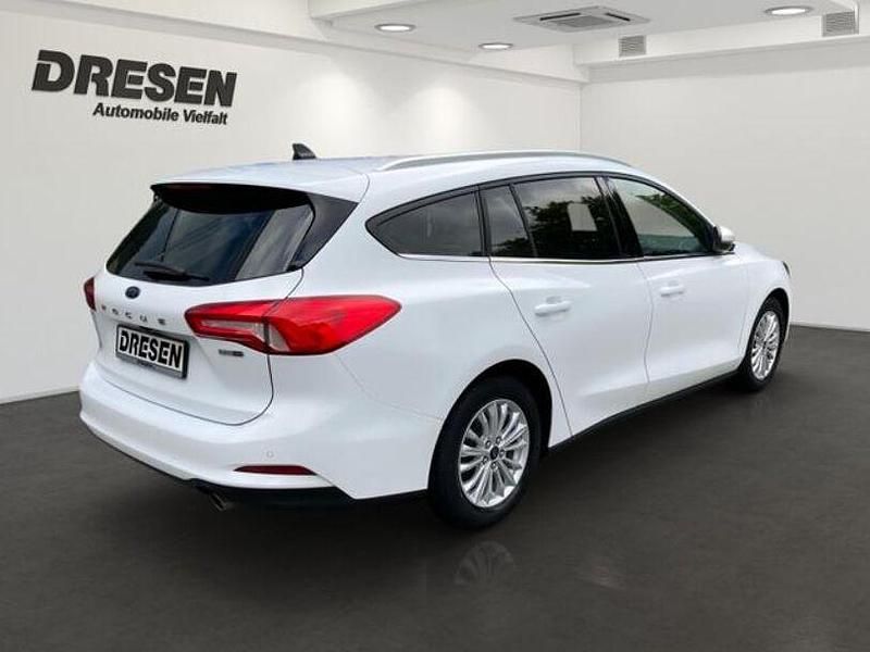 Gebraucht Ford Focus Titanium 155 PS (114 kW) 2020 Weiss Kombi