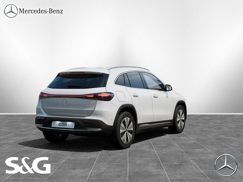 Gebraucht Mercedes EQA250 Progressive 139 kW (190 PS) 2025 Unilack polarweiß SUV