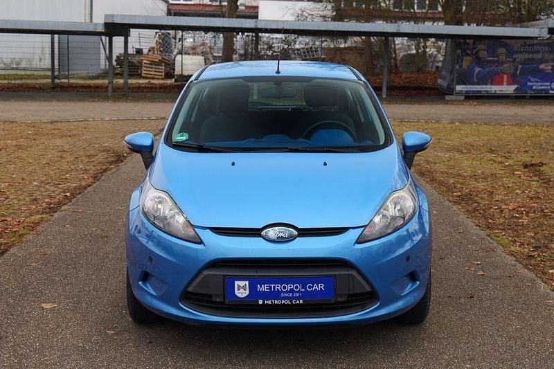 Gebraucht Ford Fiesta Trend 60 PS (44 kW) 2008 Blau Kleinwagen
