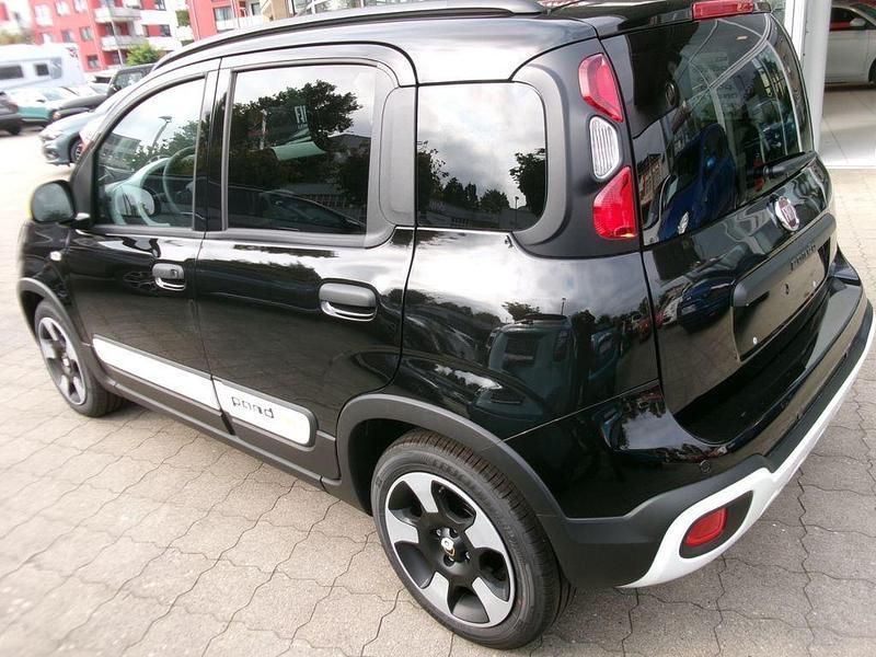 Gebraucht Fiat Panda Cross Cross 71 PS (52 kW) 2025 Schwarz Kleinwagen
