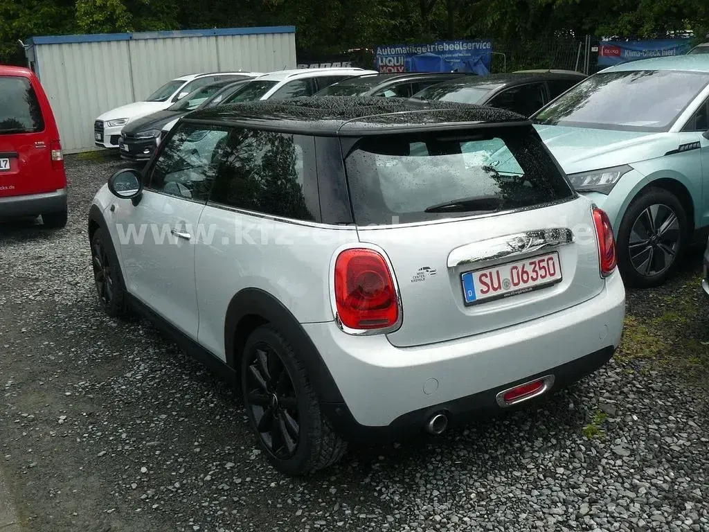 Käytetty Mini Cooper D 116 HP (85 kW) 2014 Hopea Viistoperä