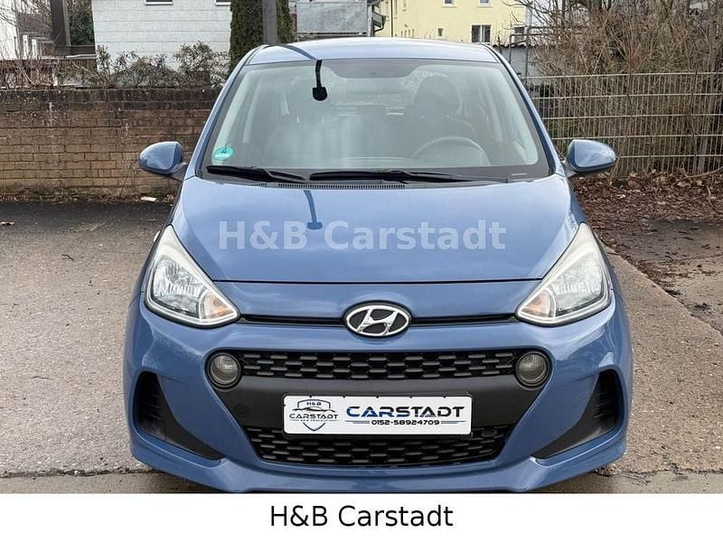 Gebraucht Hyundai i10 87 PS (63 kW) 2017 Blau Kleinwagen