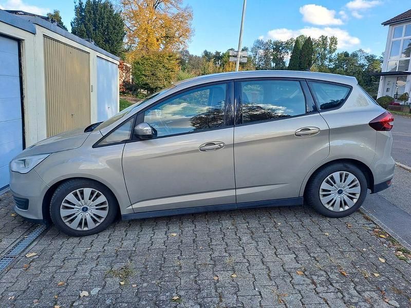 Gold Gebraucht 2018 Ford C-MAX Ambiente Van / Kleinbus | 7.600 € (Superpreis) - Bild 1/4