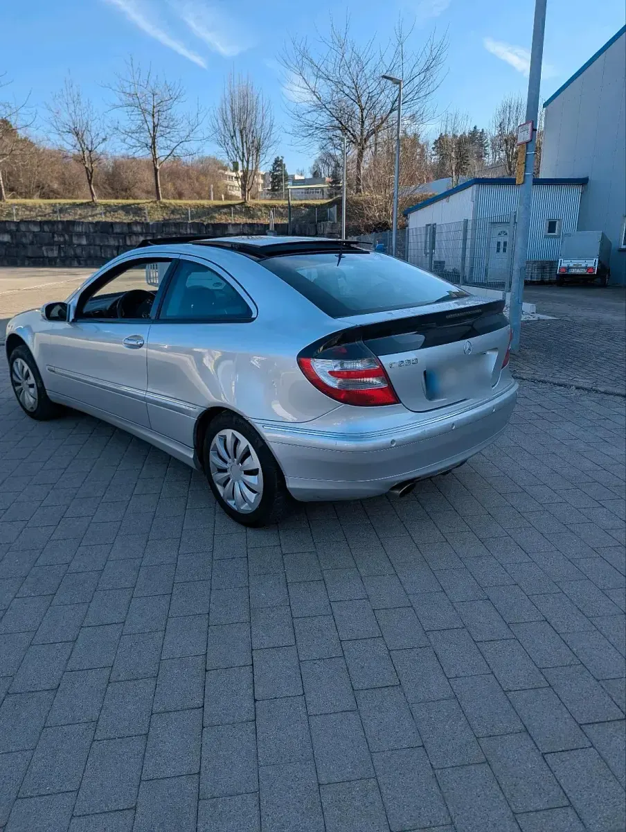 Gebraucht Mercedes C230 204 PS (150 kW) 2005 Grau Coupé