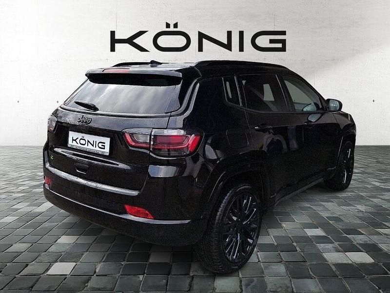 Gebraucht Jeep Compass 131 PS (96 kW) 2023 Schwarz SUV