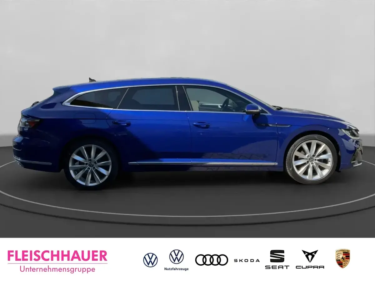 Gebraucht VW Arteon R-line 193 PS (141 kW) 2024 Blau Kombi