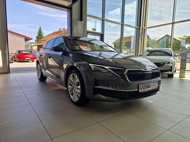 Gebraucht Skoda Octavia Selection 150 PS (110 kW) 2024 Graphite grau metallic Kombi