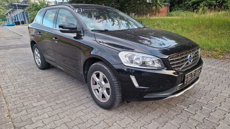 Schwarz Gebraucht 2013 Volvo XC60 Momentum SUV | 10.900 € (Superpreis) - Bild 1/4