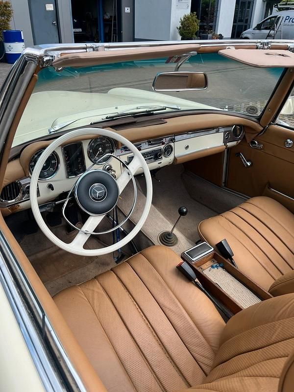 Usata Mercedes 230 1966 Cabrio