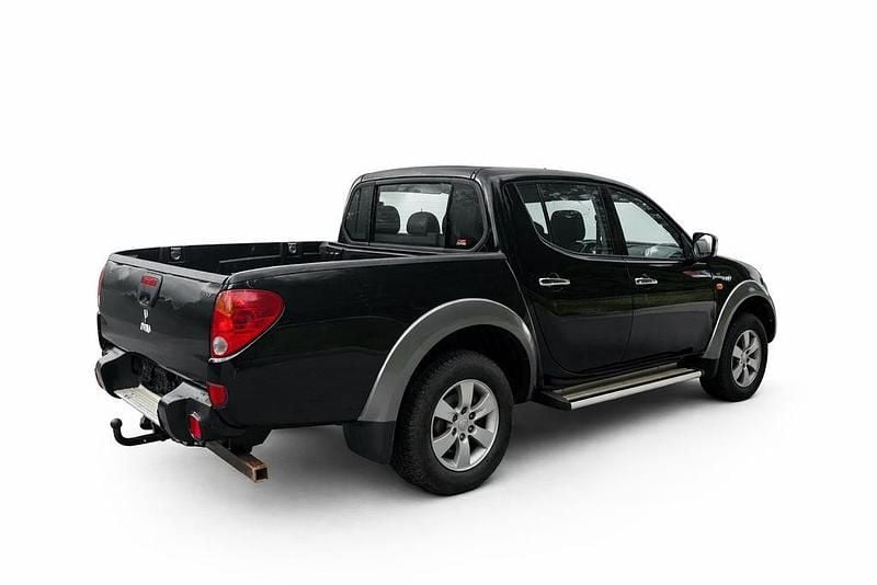 Gebraucht Mitsubishi L200 167 PS (122 kW) 2006 Schwarz Pickup