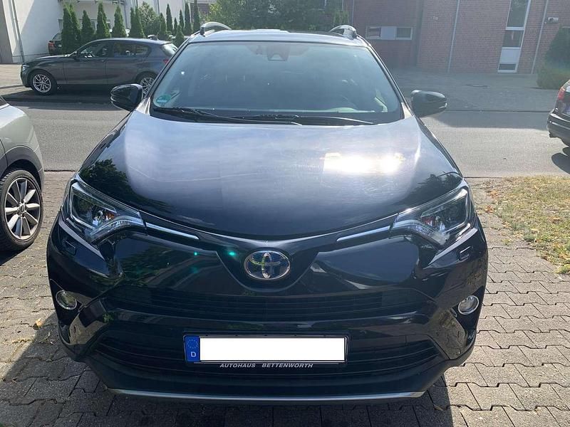 Gebraucht Toyota RAV4 155 PS (114 kW) 2018 Schwarz SUV
