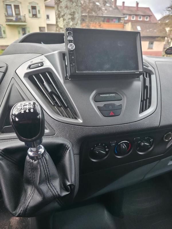 Gebraucht Ford Transit Custom 140 PS (102 kW) 2016 Weiß Van / Kleinbus