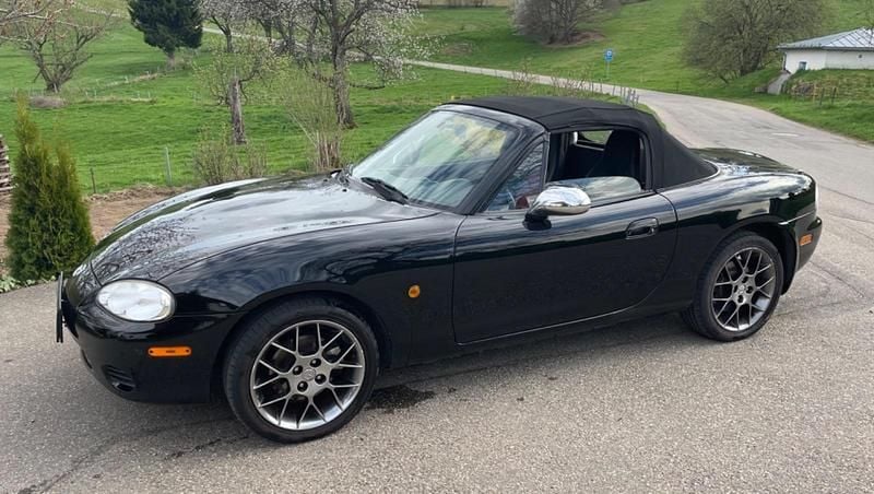 Gebraucht Mazda MX5 110 PS (80 kW) 2004 Schwarz Cabrio