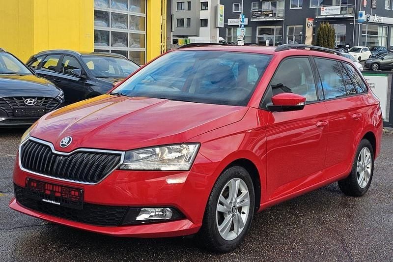 Gebraucht Skoda Fabia Ambition 95 PS (69 kW) 2022 Rot Kleinwagen
