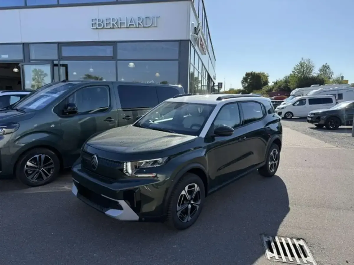 Neu Citroën C3 Aircross 145 PS (106 kW) 2026 Montana grün SUV