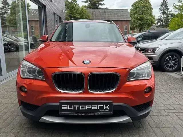 Gebraucht BMW X1 Sport Line 184 PS (135 kW) 2013 Orange SUV
