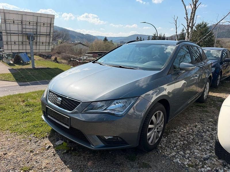 Gebraucht Seat Leon ST Reference 105 PS (77 kW) 2014 Grau Kombi