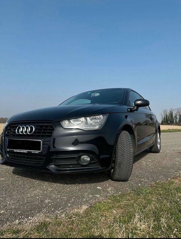 Gebraucht Audi A1 86 PS (63 kW) 2011 Schwarz Kleinwagen