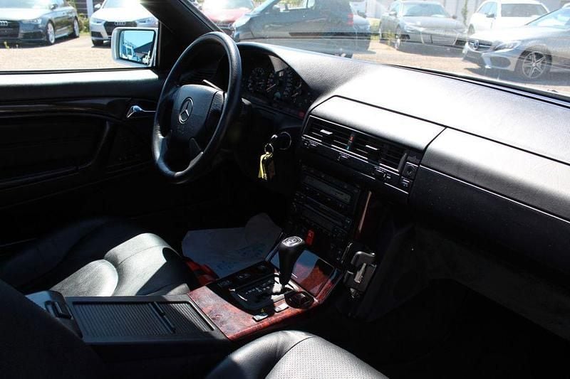 Gebraucht Mercedes SL280 193 PS (141 kW) 1998 Silber Cabrio