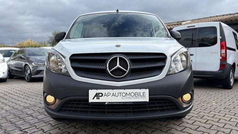 Gebraucht Mercedes Citan 109 95 PS (69 kW) 2020 Weiß Van / Kleinbus