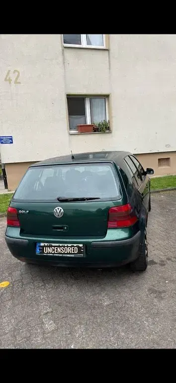 Używany VW Golf IV 75 KM (55 kW) 2000 Zielony Sedan/Limuzyna