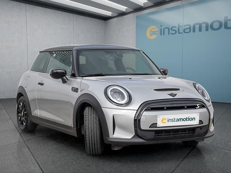 Silber Gebraucht 2023 Mini Cooper SE Kleinwagen | 20.349 € (Fairer Preis) - Bild 1/4