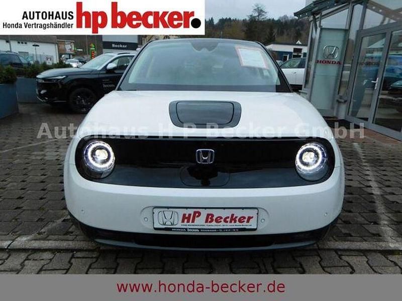 Gebraucht Honda e Advance 113 kW (154 PS) 2021 Platinum white p Kleinwagen