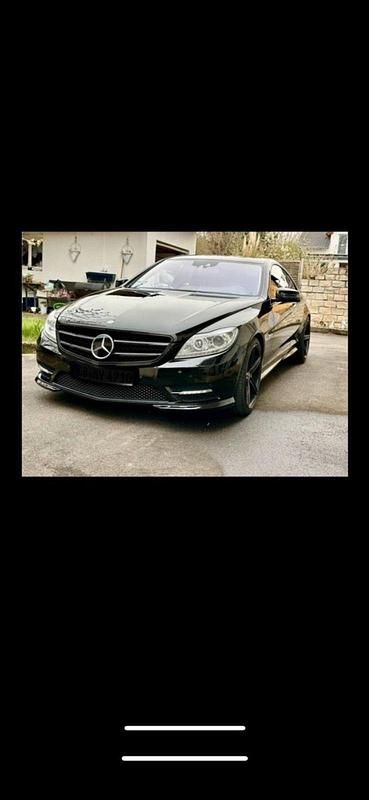 Schwarz Gebraucht 2011 Mercedes CL63 AMG AMG Coupé | 27.600 € - Bild 1/4