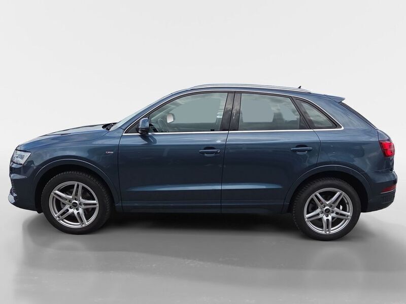 Gebraucht Audi Q3 Design 179 PS (131 kW) 2018 Utopiablau metallic SUV