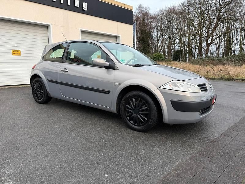 Gebraucht Renault Mégane II 112 PS (82 kW) 2003 Grau Kleinwagen