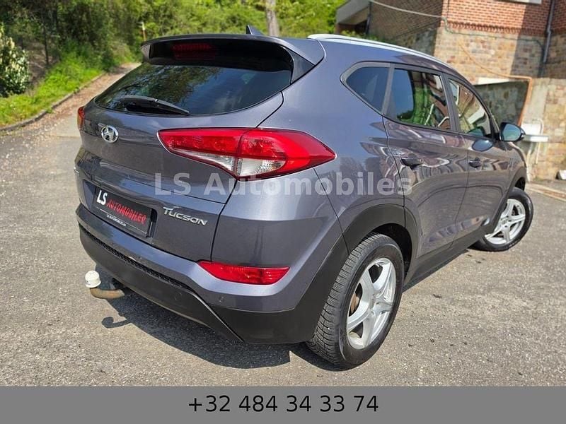Gebraucht Hyundai Tucson 116 PS (85 kW) 2016 Grau SUV