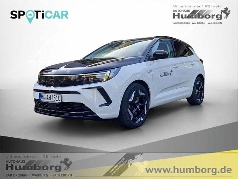 Weiß metallic Gebraucht 2023 Opel Grandland X Ultimate SUV | 39.870 € - Bild 1/4