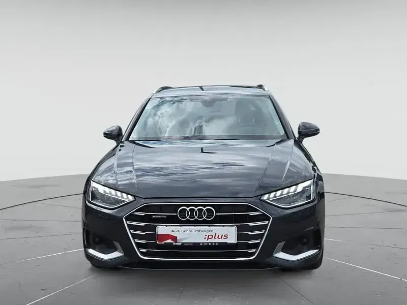 Gebraucht Audi A4 Advanced Plus 204 PS (150 kW) 2023 Manhattangrau metallic Kombi
