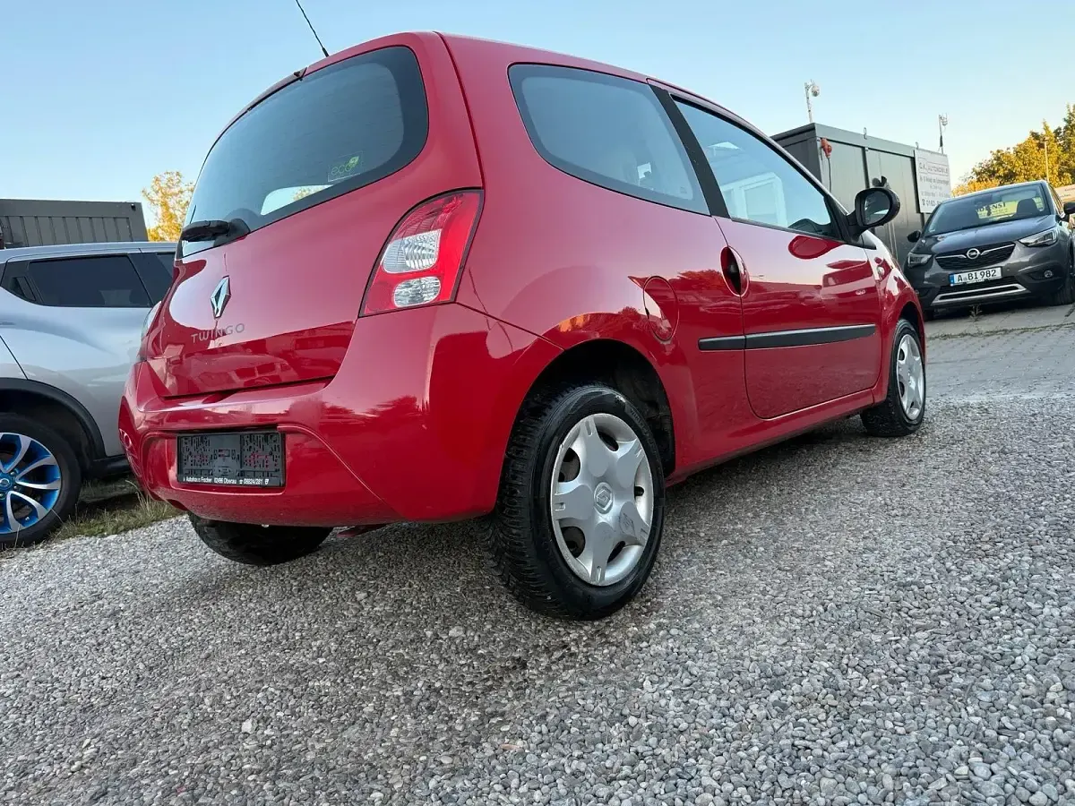 Gebraucht Renault Twingo 75 PS (55 kW) 2009 Rot Kleinwagen