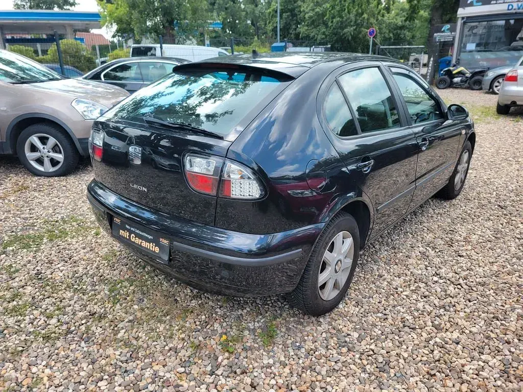 Gebraucht Seat Leon 105 PS (77 kW) 2006 Schwarz Kleinwagen