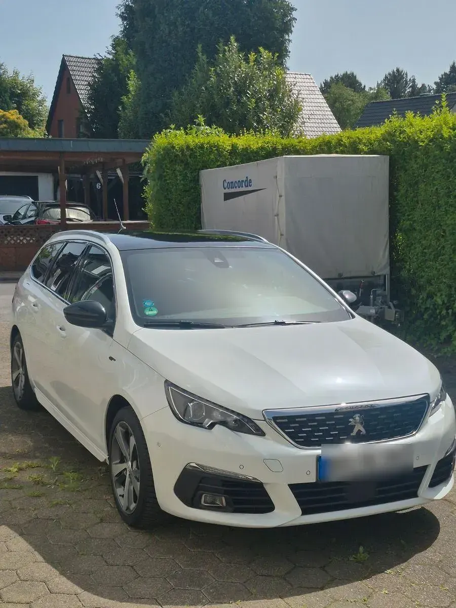 Gebraucht Peugeot 308 SW GT-line 131 PS (96 kW) 2021 Limousine