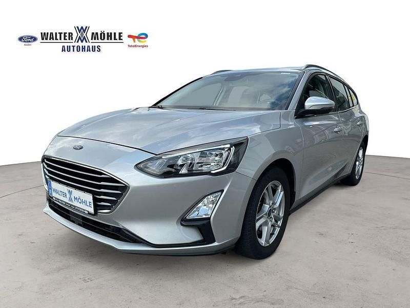 Silber Gebraucht 2022 Ford Focus Limousine | 19.400 € (Guter Preis) - Bild 1/4