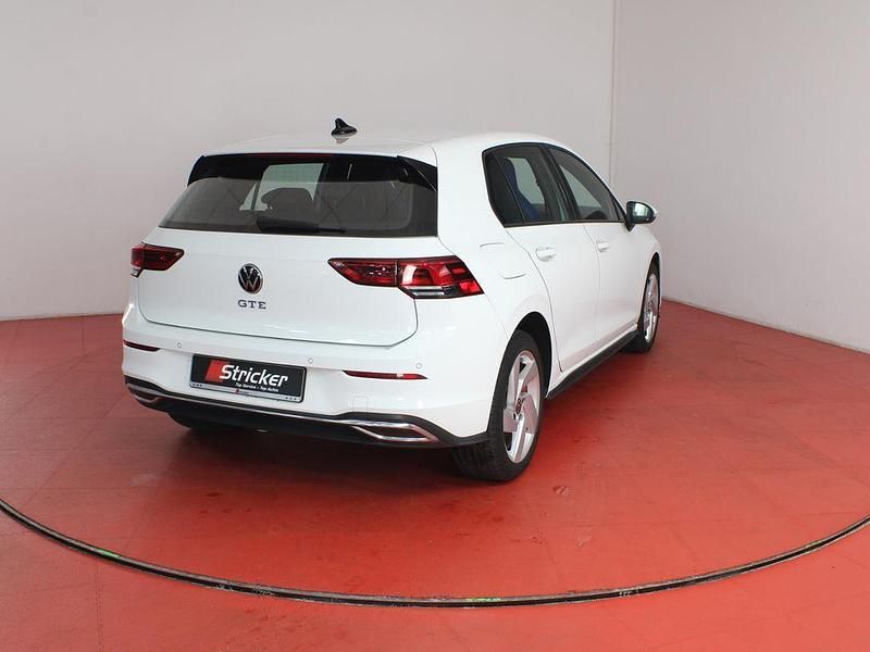 Gebraucht VW Golf VIII GTE 245 PS (180 kW) 2022 Weiß Limousine