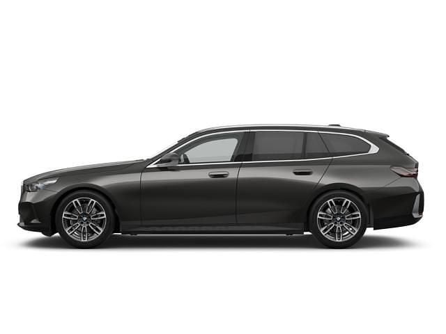 Gebraucht BMW 520 Performance 197 PS (144 kW) 2025 Grau Kombi
