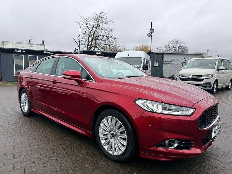 Gebraucht Ford Mondeo Vignale 241 PS (177 kW) 2015 Rot Limousine