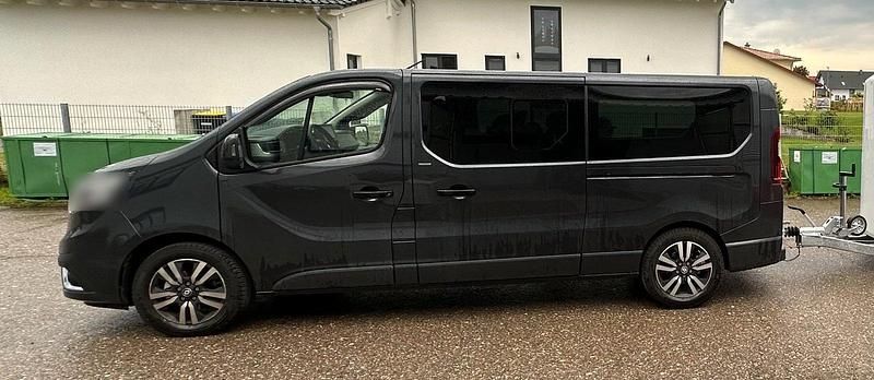 Gebraucht Renault Trafic 170 PS (125 kW) 2024 Grau Van / Kleinbus