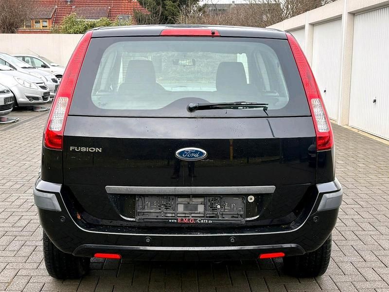Gebraucht Ford Fusion 80 PS (58 kW) 2006 Schwarz Kleinwagen