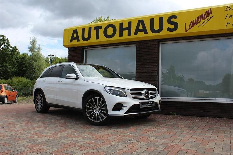 Weiß Gebraucht 2015 Mercedes GLC250 AMG SUV | 17.800 € (Superpreis) - Bild 1/4
