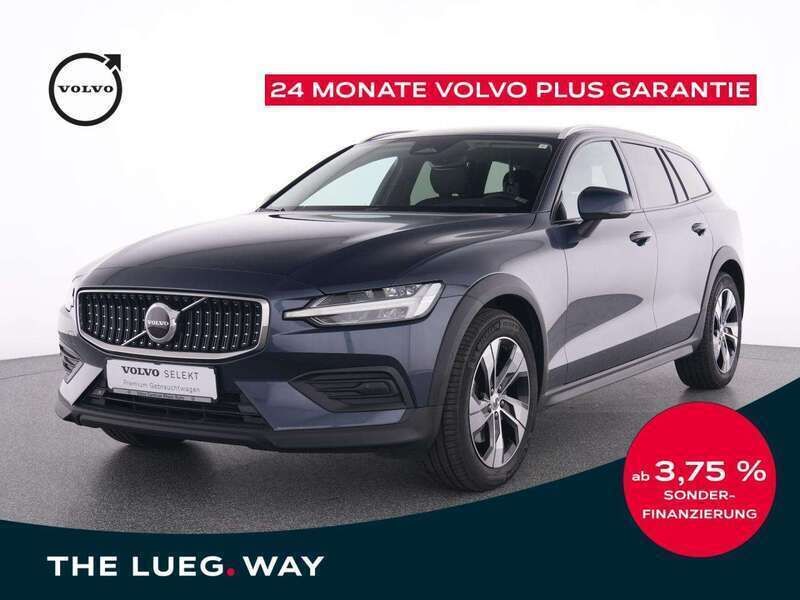 Blau denim blue / metallic Gebraucht 2023 Volvo V60 CC Kombi | 41.990 € (Fairer Preis) - Bild 1/3