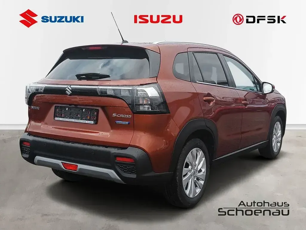 Gebraucht Suzuki SX4 S-Cross Comfort 129 PS (94 kW) 2025 Braun SUV